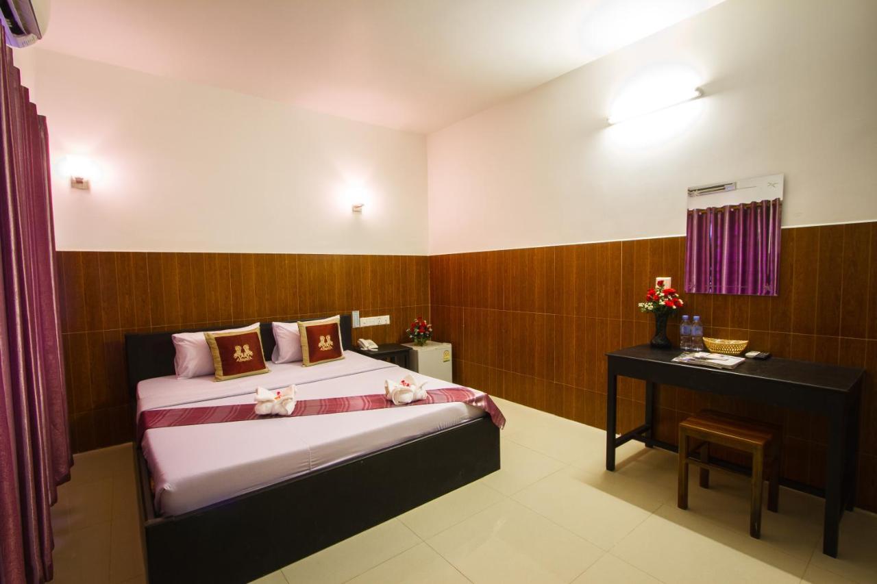 Botoum Hotel Sisophon Εξωτερικό φωτογραφία