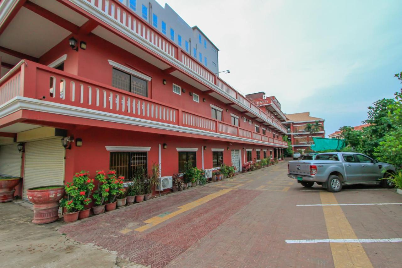 Botoum Hotel Sisophon Εξωτερικό φωτογραφία