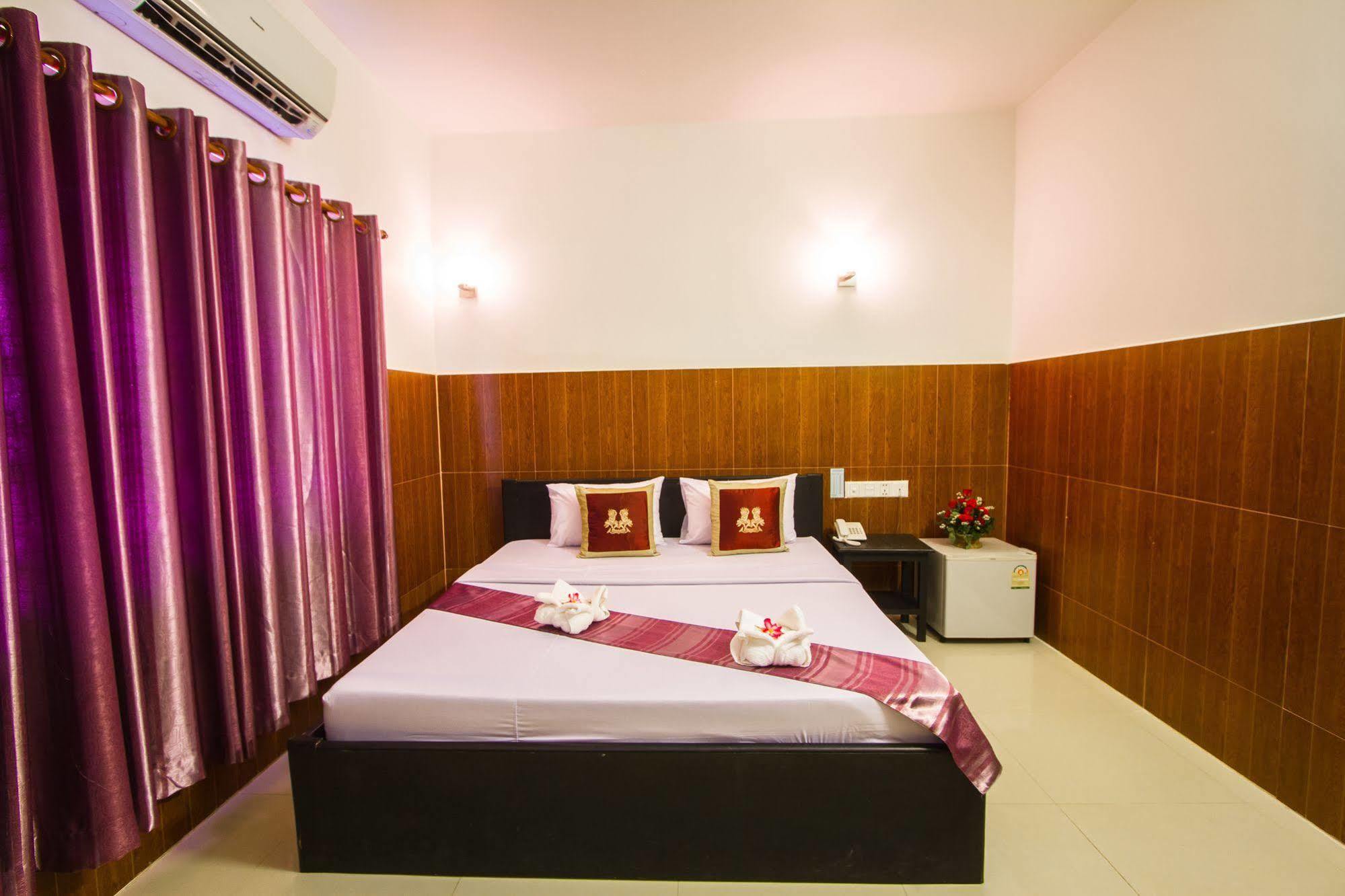 Botoum Hotel Sisophon Εξωτερικό φωτογραφία